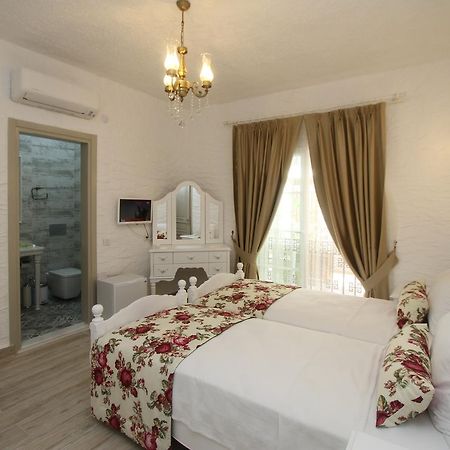 Alya Mou Butik Hotel Cesme Ngoại thất bức ảnh